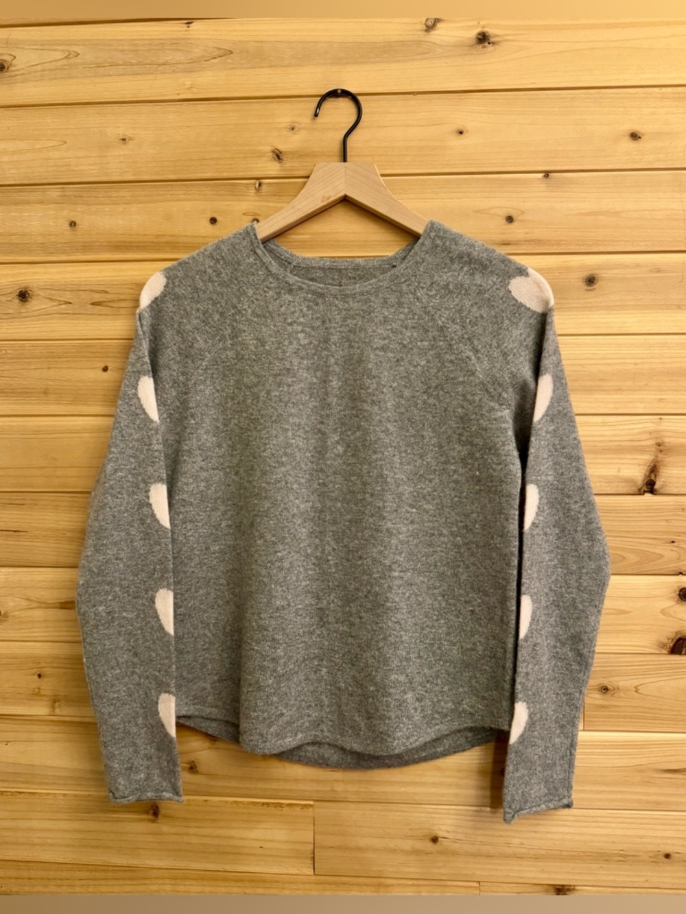 Future Paradise Medium Heather Light Gray Cashmere Heart Sleeve Sweater